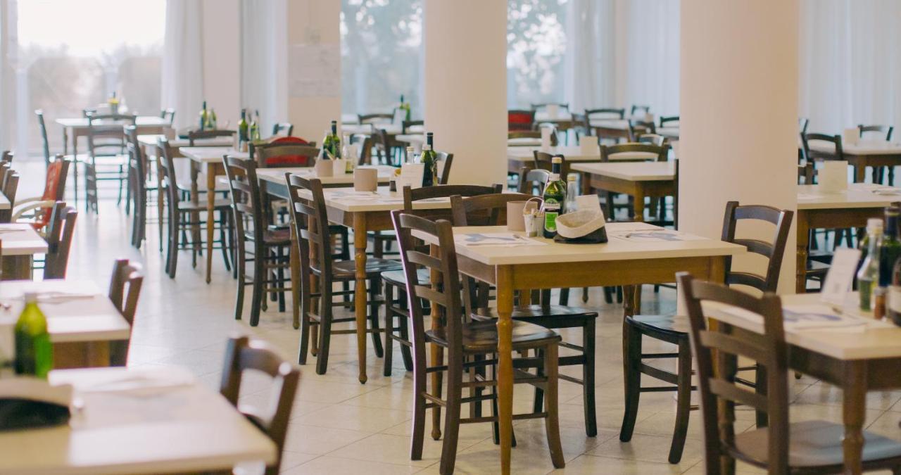 Hotel Beverly Ρίμινι Εξωτερικό φωτογραφία