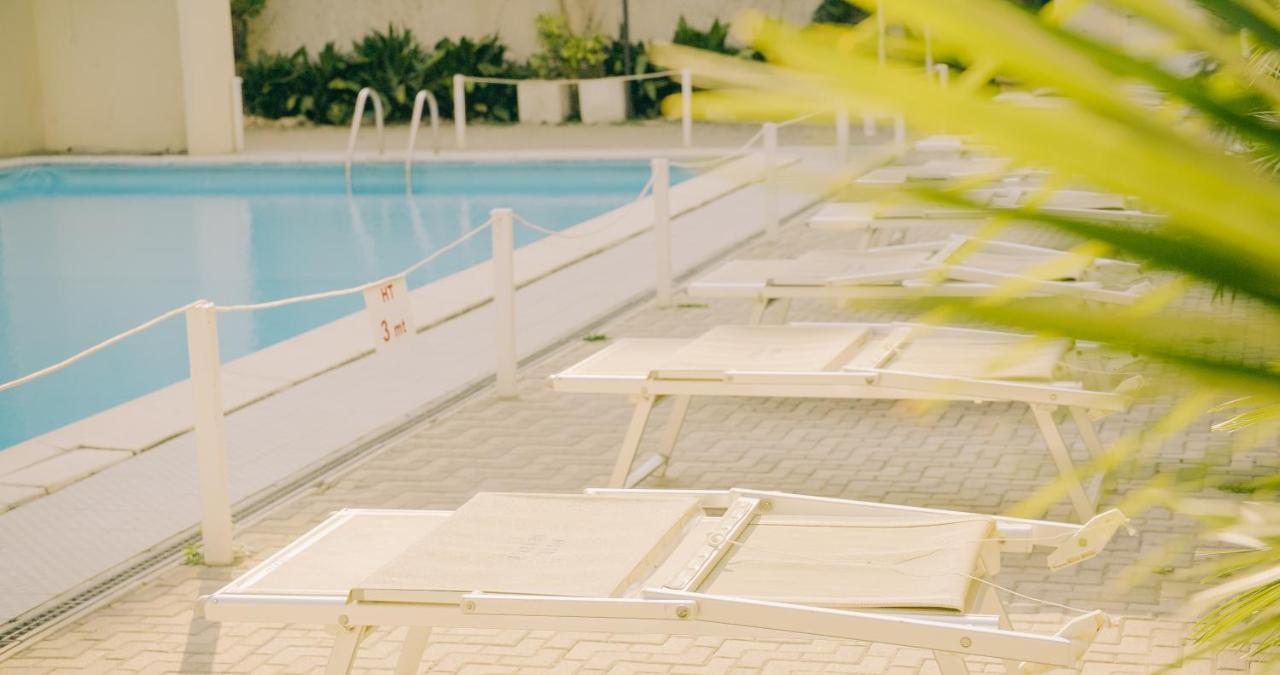 Hotel Beverly Ρίμινι Εξωτερικό φωτογραφία