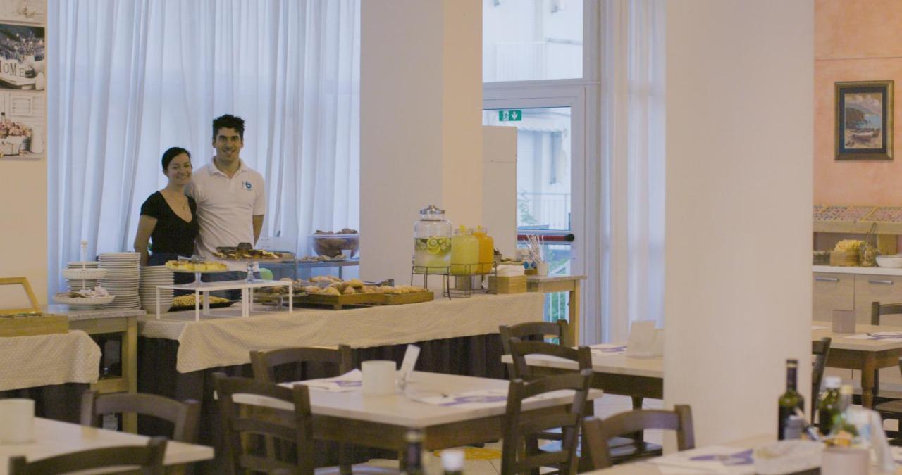 Hotel Beverly Ρίμινι Εξωτερικό φωτογραφία