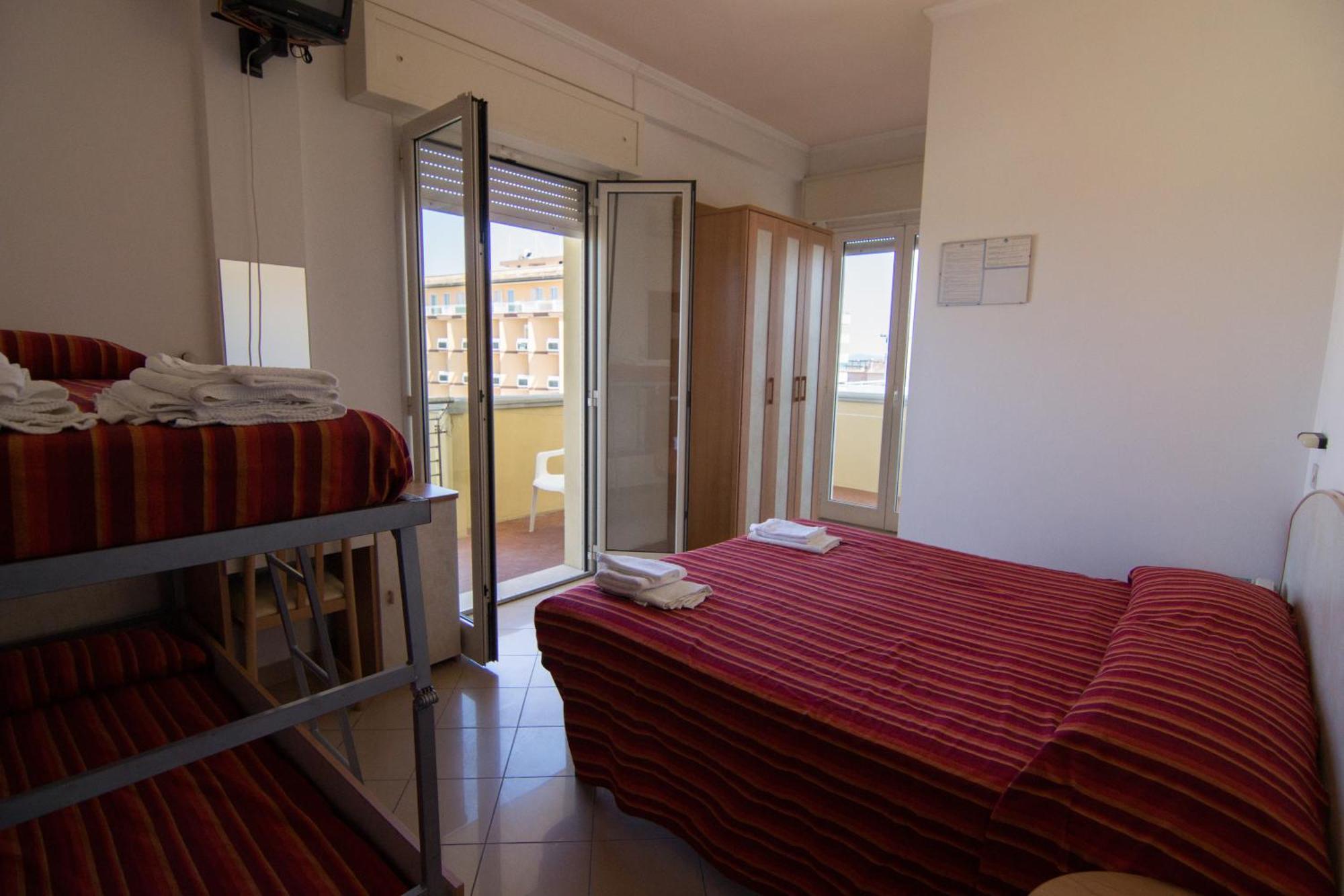 Hotel Beverly Ρίμινι Δωμάτιο φωτογραφία